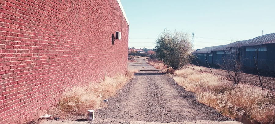 Commercial Property for Sale in Hamilton Free State